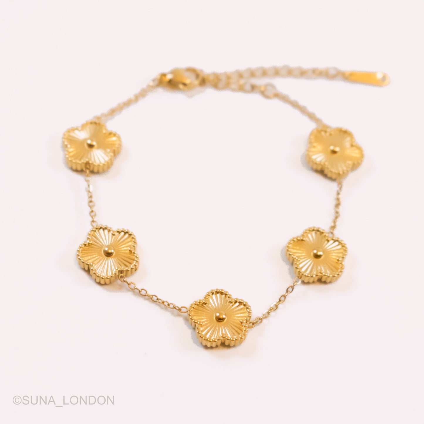 Gold Clover Bracelet