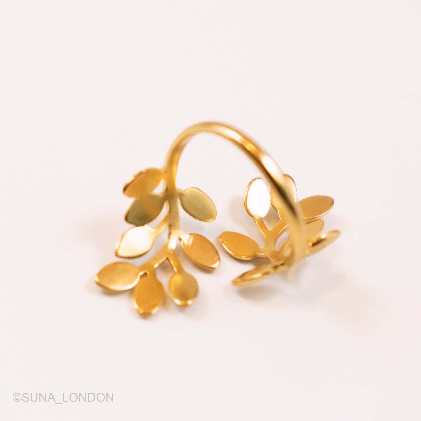 Latifa Ring