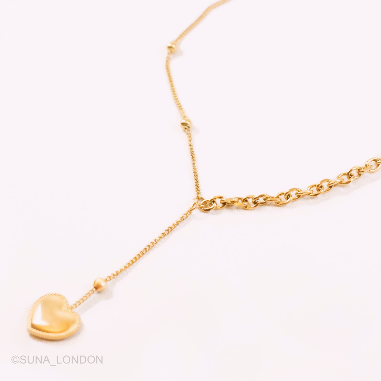 Clara Necklace