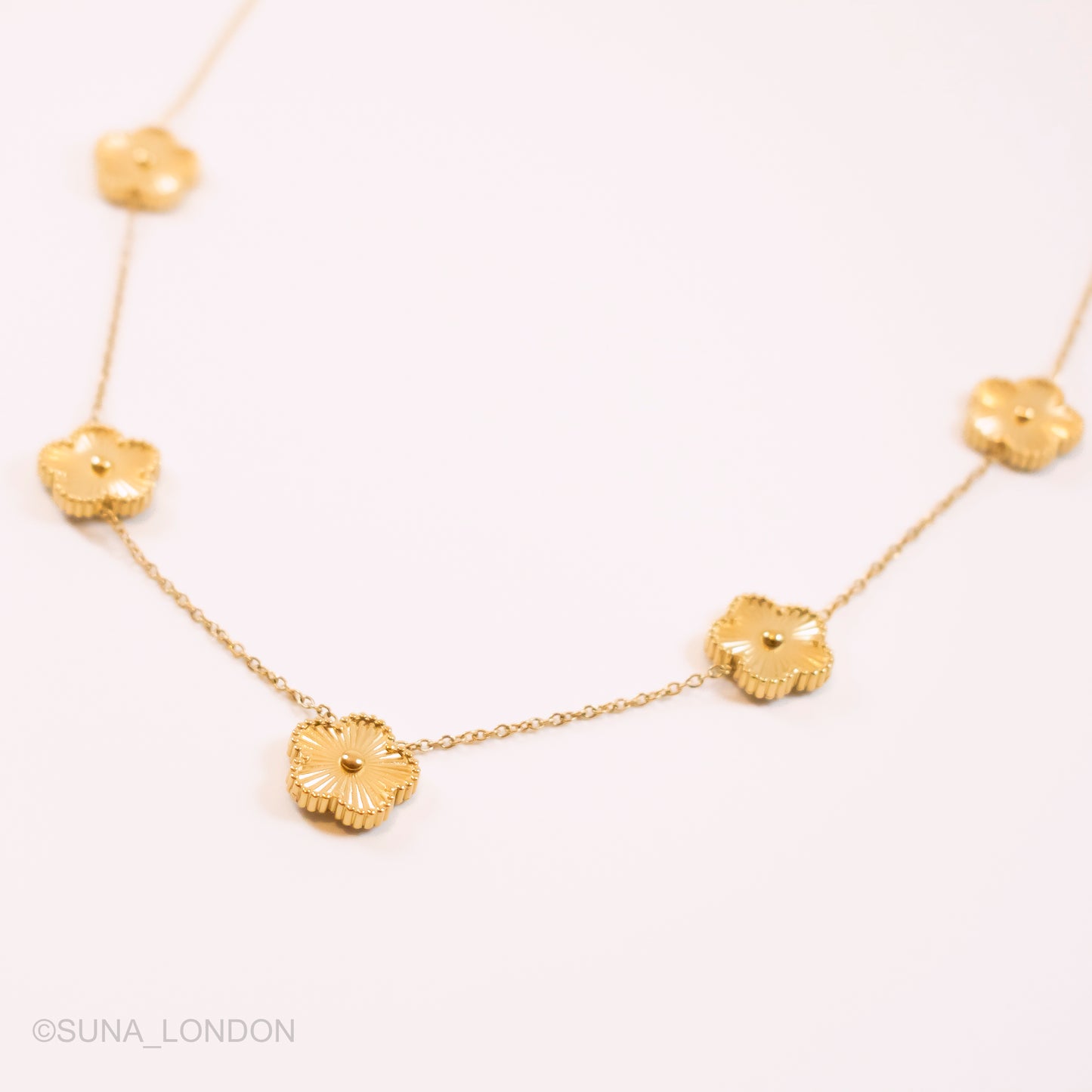 Five Clover Necklace