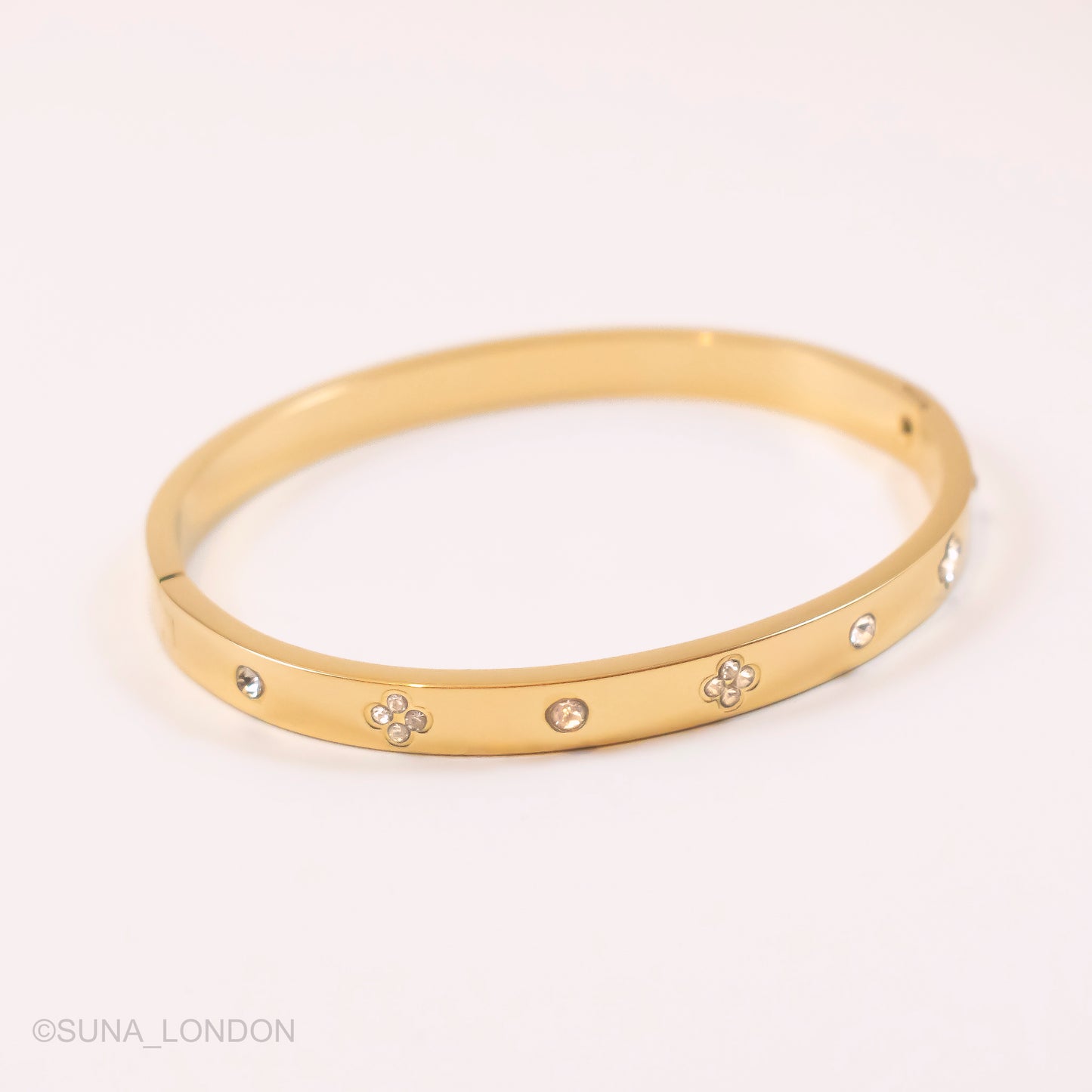 Nuha Bangle Bracelet