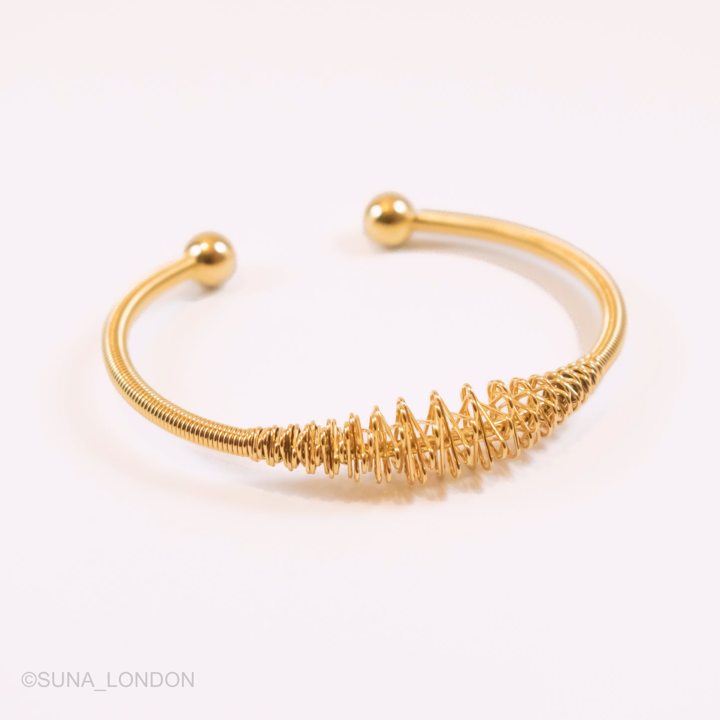 Mewsa Bangle Bracelet