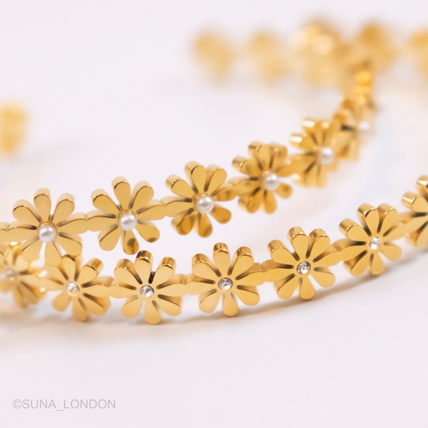 Flora Bangle Bracelet