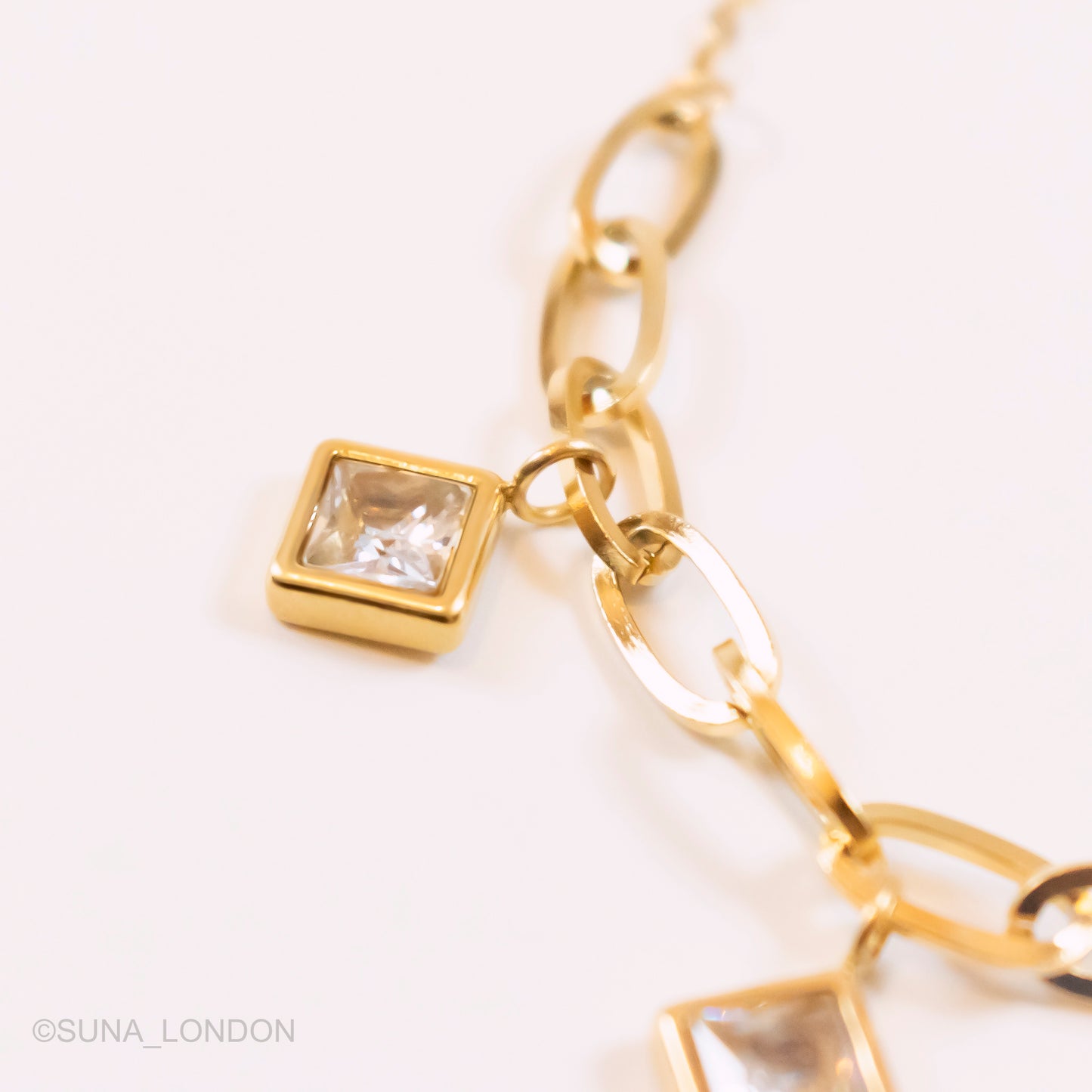 Khai Zircon Bracelet