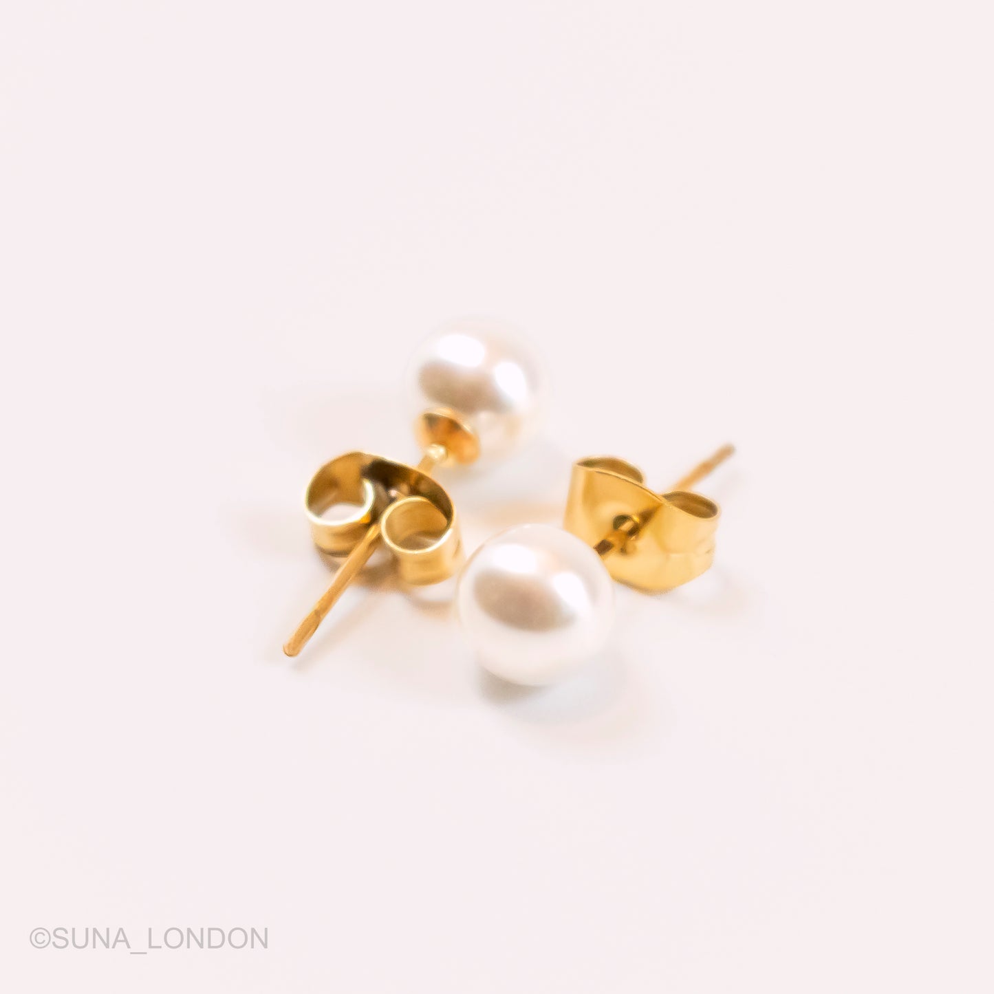 Pearl Studs