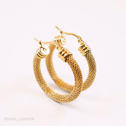 Rania Hoops